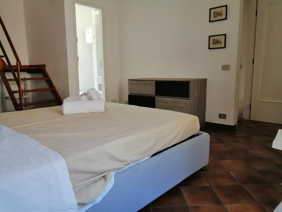 Una Stanza A Cefalù Exterior foto
