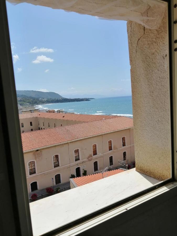 Una Stanza A Cefalù Exterior foto