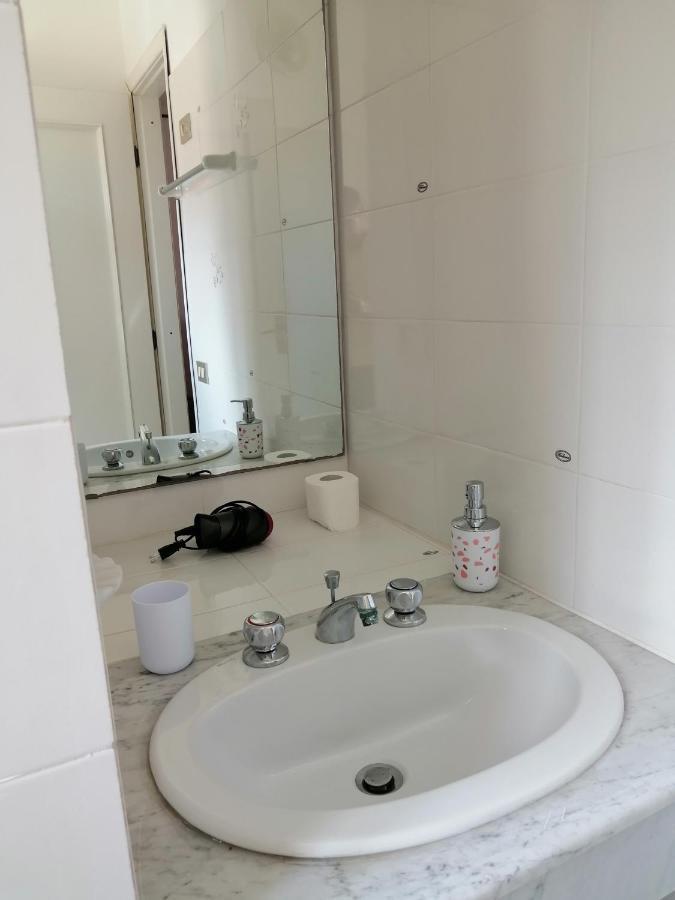 Una Stanza A Cefalù Exterior foto