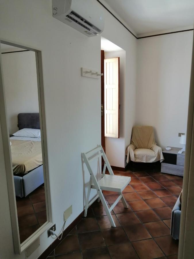 Una Stanza A Cefalù Exterior foto