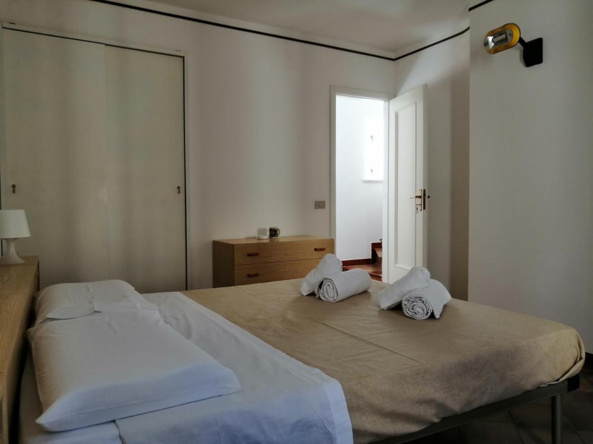 Una Stanza A Cefalù Exterior foto